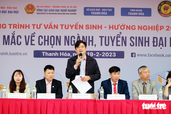 TS Nguyễn Mạnh Hùng, Vụ Giáo dục ĐH (Bộ Giáodục và Đào tạo), chia sẻ về những nội dung thí sinh cần lưu ý trong mùa tuyển sinh năm 2023 - Ảnh: NGUYÊN BẢO