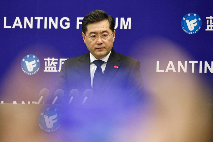 Ngoại trưởng Trung Quốc kêu gọi ngừng so sánh Ukraine với Đài Loan - Ảnh 1.