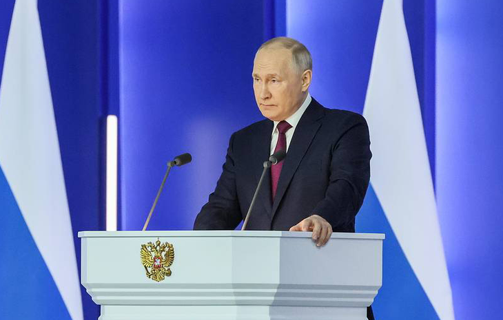 Ông Putin đọc Thông điệp liên bang: Trừng phạt Nga là tự trừng phạt mình - Ảnh 1.