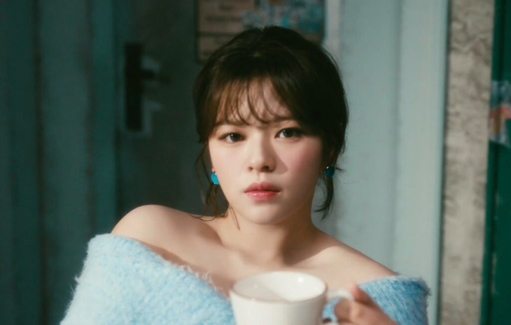 TWICE hé lộ dự án khủng nhưng mọi ánh mắt lại đổ dồn về Jeongyeon - Ảnh 5.