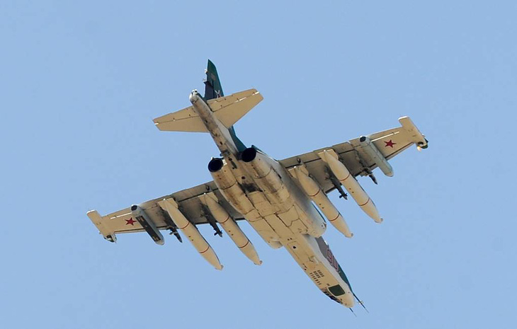 Cường kích Su-25 của Nga rơi ở Belgorod sau khi hoàn thành nhiệm vụ chiến đấu - Ảnh 1.