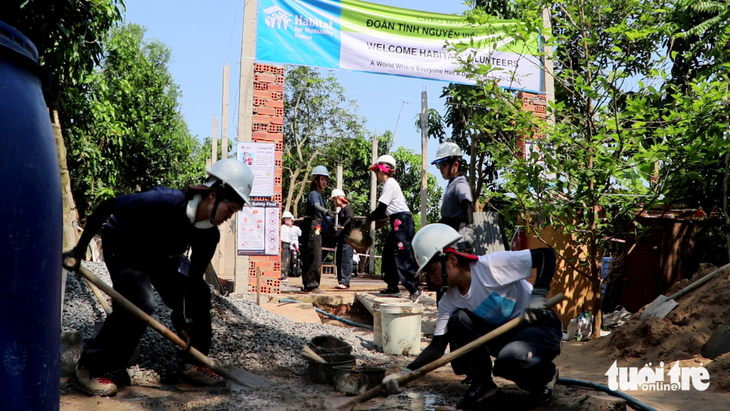 Sinh viên Nhật tình nguyện xây 4 căn nhà tận Cao Lãnh - Ảnh 3.