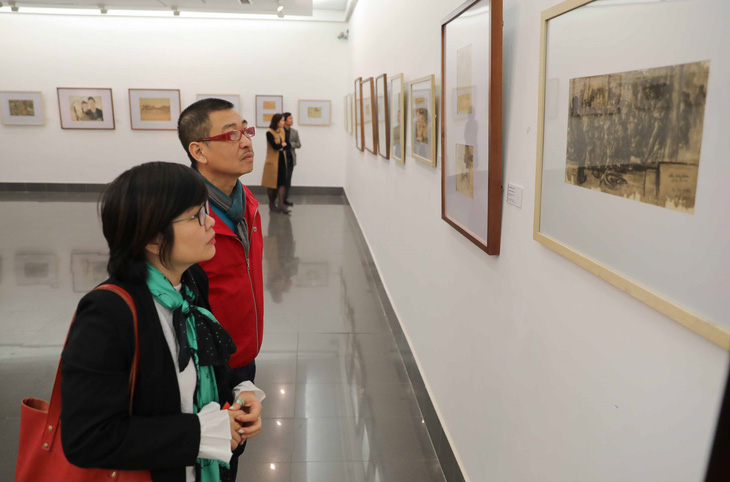 Khai mạc triển lãm về người nghệ sĩ trong sự nghiệp giải phóng dân tộc - Ảnh 1.