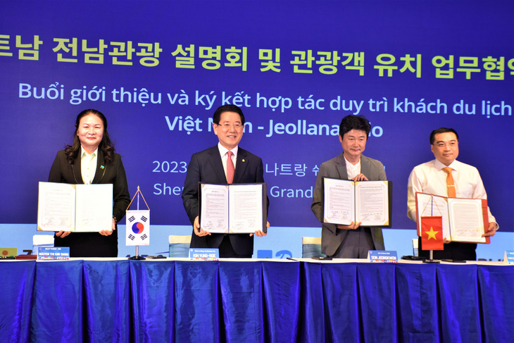Tỉnh Jeollanam-do Hàn Quốc miễn visa cho khách Việt - Ảnh 2.