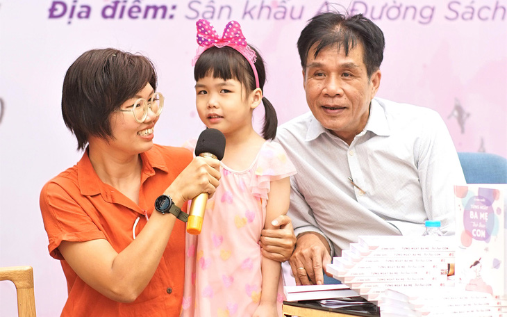 Nhà thơ Lê Minh Quốc: "Một tình yêu vô giá mãi non tơ"