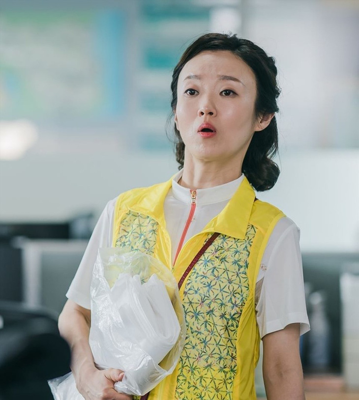 Ba nữ phụ kém sắc trên phim Hàn cứ xuất hiện là gây sốt - Ảnh 7.