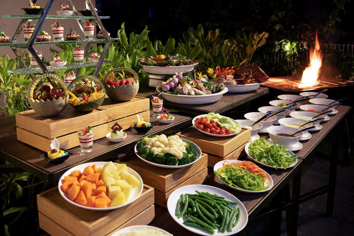 Khám phá du lịch Cam Ranh - Tận hưởng ẩm thực giữa khung cảnh tuyệt vời - Ảnh 3.