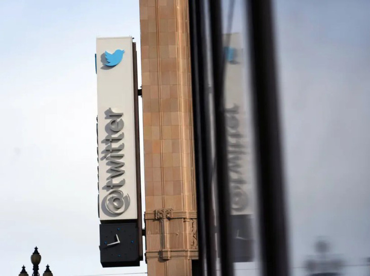 Twitter tiếp tục sa thải hơn 200 nhân viên - tương đương 10% lực lượng lao động của công ty - Ảnh: The New York Times