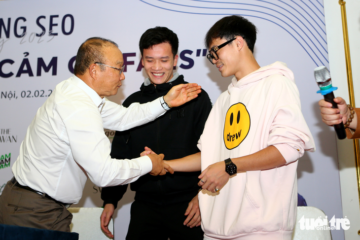 Ông Park Hang Seo muốn phát triển bóng đá học đường Việt Nam - Ảnh 3.