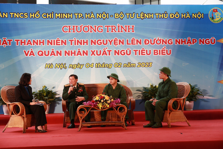 Hơn 4.200 tân binh thủ đô Hà Nội lên đường nhập ngũ năm 2023 - Ảnh 2.