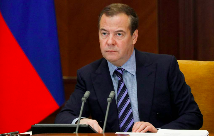 Ông Medvedev cảnh báo: Toàn bộ Ukraine sẽ bốc cháy - Ảnh 1.