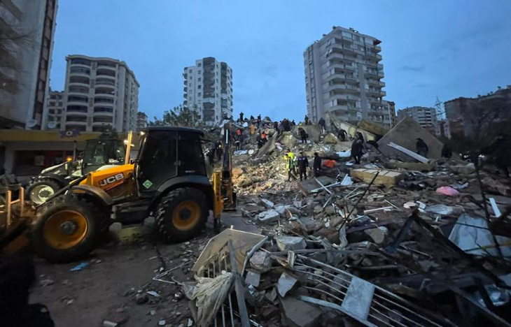 Động đất ở Thổ Nhĩ Kỳ, Syria: 40 năm trên đời chưa từng thấy - Ảnh 6.