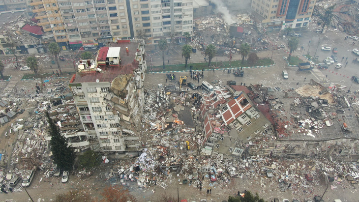 Tin tức thế giới 7-2: Động đất ở Thổ Nhĩ Kỳ, số người chết có thể đến 8.000 - Ảnh 1.
