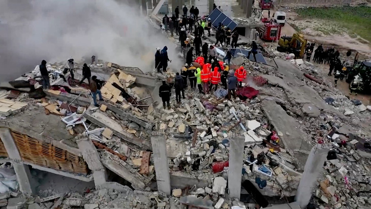 Người dân Syria nói trận động đất 7,8 độ không khác gì ‘ngày tận thế’ - Ảnh 1.