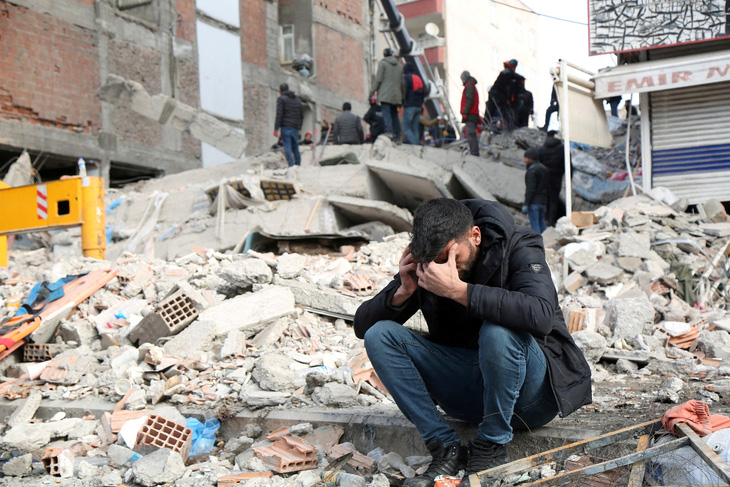 Số người thiệt mạng do động đất ở Thổ Nhĩ Kỳ và Syria vượt 11.000 - Ảnh 1.