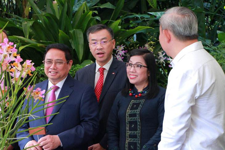 Singapore lấy tên Thủ tướng Phạm Minh Chính và phu nhân đặt cho loài hoa lan mới - Ảnh 1.