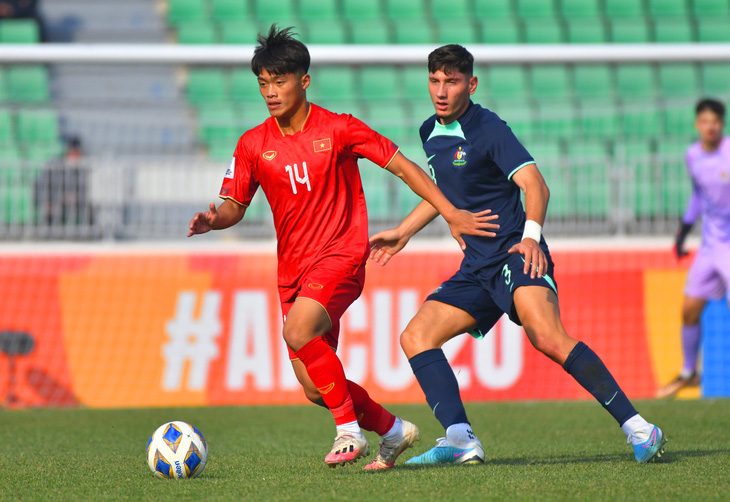 HLV Hoàng Anh Tuấn: U20 Việt Nam thắng nhờ tính kỷ luật - Ảnh 1.
