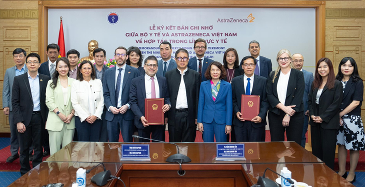 Bộ Y tế và AstraZeneca Việt Nam tại Lễ ký kết Bản ghi nhớ hợp tác ngày 8-3 vừa qua