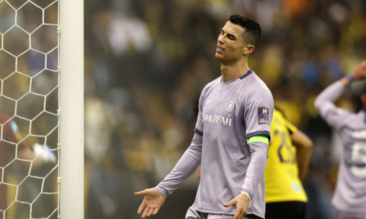 Ronaldo thua trận đầu tiên ở Saudi Pro League - Ảnh 1.