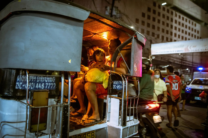 Loại bỏ trâu cày jeepney: Chưa có hồi kết ở Philippines - Ảnh 5.