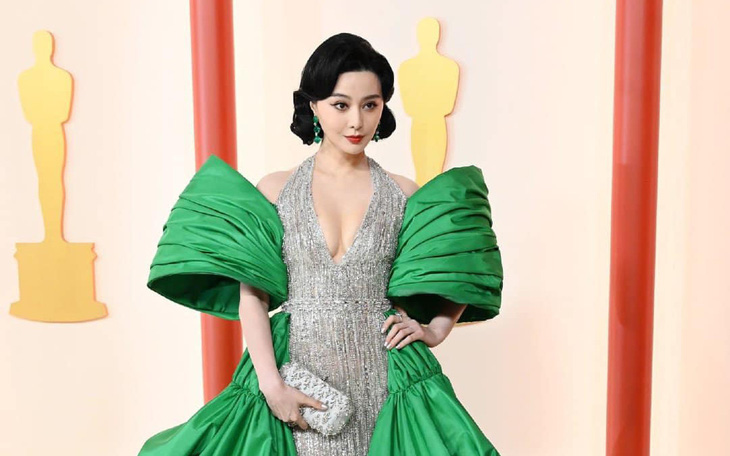 Phạm Băng Băng xuất hiện như nữ hoàng tại lễ trao giải Oscar