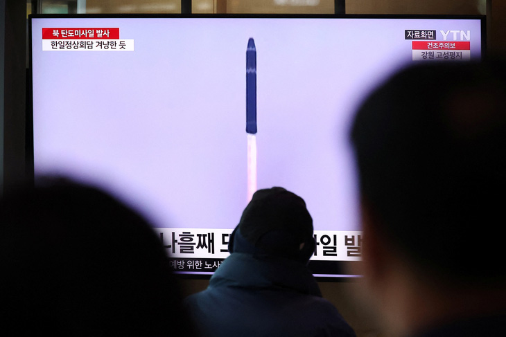 Tin tức thế giới 16-3: Triều Tiên phóng tên lửa lớn; Bộ trưởng quốc phòng Nga - Mỹ điện đàm - Ảnh 1.