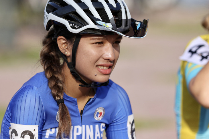Hoa khôi Philippines của Giải xe đạp nữ Bình Dương - Ảnh 3.