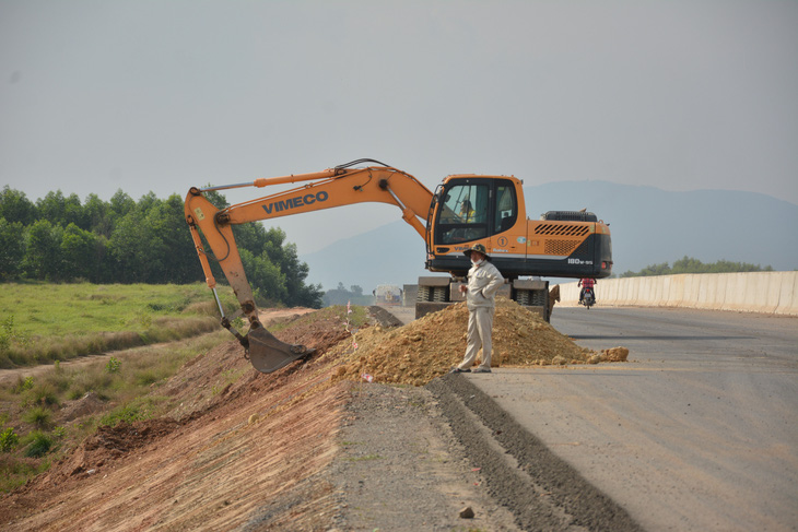 Thanh tra Chính phủ đề xuất cho Đồng Nai gia hạn khai thác đất làm cao tốc Dầu Giây - Phan Thiết - Ảnh 1.