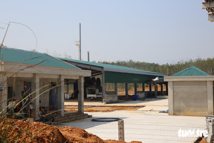 Dự án khu xử lý chất thải rắn huyện Hương Khê có vốn đầu tư hơn 23 tỉ đồng hoàn thành sẽ giải quyết được bài toán ùn ứ rác thải tại địa phương này thời gian qua - Ảnh: LÊ MINH
