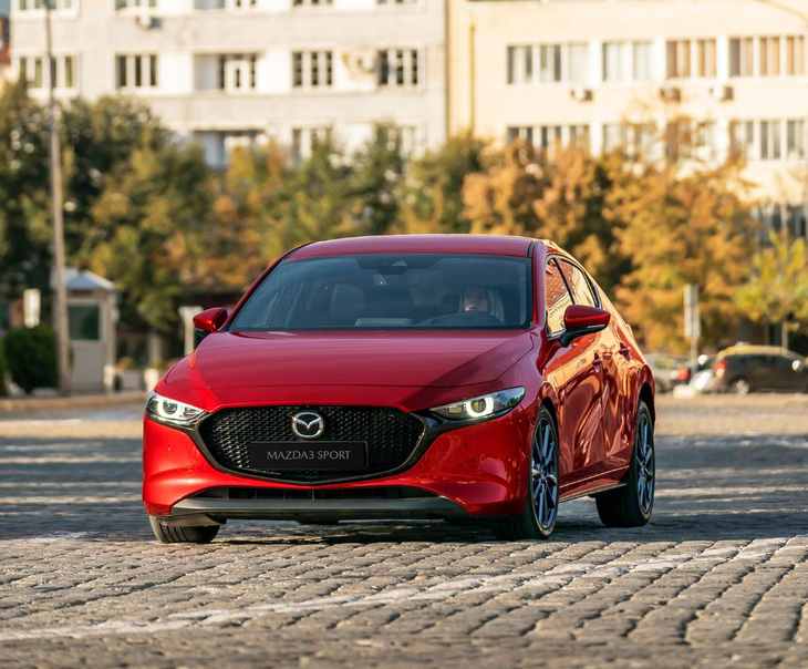 Mazda3 sắp ra mắt bản mới: Nội thất thay đổi, màn hình lớn hơn - Ảnh 1.