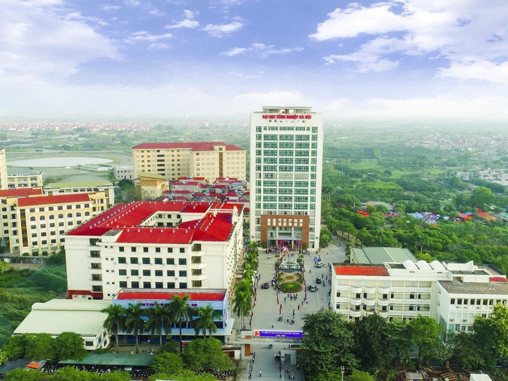 Toàn cảnh khuôn viên trường Đại học Công nghiệp Hà Nội