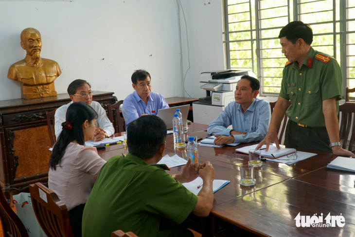 Quận Bình Thạnh: Hàng ngàn xe vi phạm nằm phơi nắng trong kho tạm bợ - Ảnh 1.