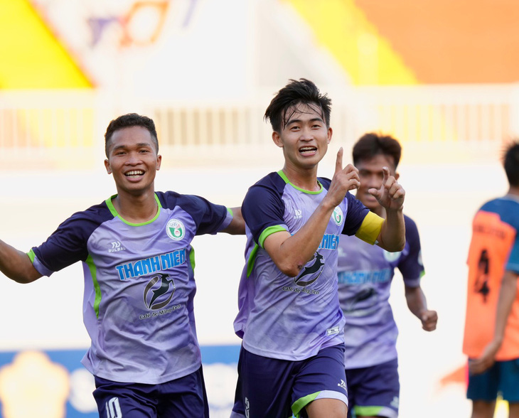 2 đội cuối cùng vào bán kết bóng đá Thanh Niên sinh viên Việt Nam - Ảnh 1.