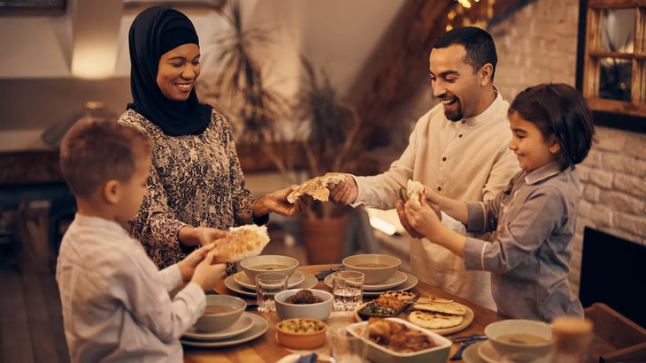 Tháng Ramadan, người Hồi giáo ăn uống như thế nào? - Ảnh 6.