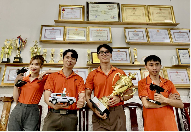 Sinh viên ba trường đại học Việt Nam tranh tài xe tự hành quốc tế - Ảnh 1.