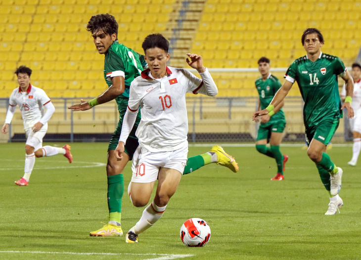 HLV Philippe Troussier: Thua U23 Iraq 0-3 là tỉ số không mong muốn - Ảnh 3.