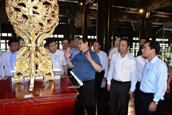 Thủ tướng đề nghị xây mới Bảo tàng Cổ vật cung đình Huế, trả lại nguyên trạng di tích điện Long An - Ảnh 1.