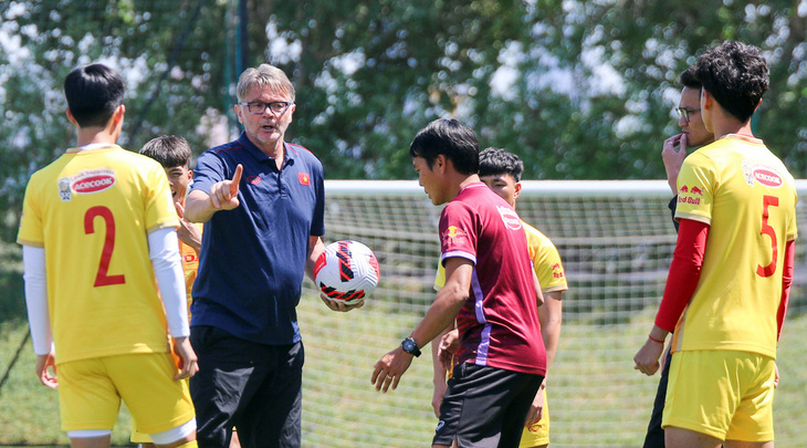 U23 Việt Nam tích cực tập luyện cho trận đấu với U23 UAE - Ảnh: VFF