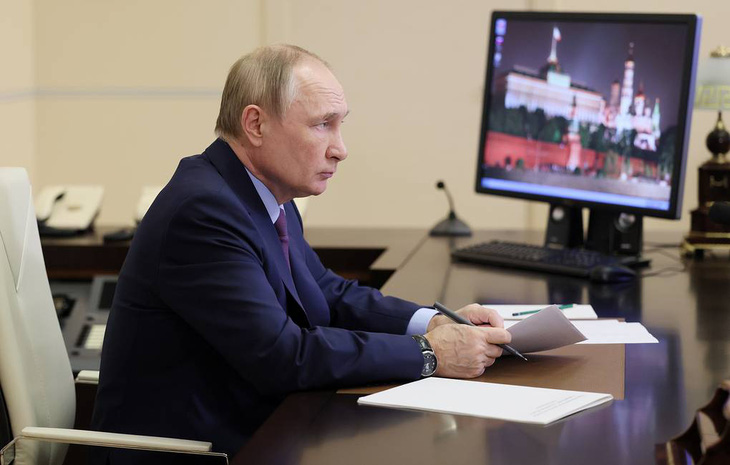 Ông Putin nói phương Tây khởi xướng xung đột Ukraine - Ảnh 1.