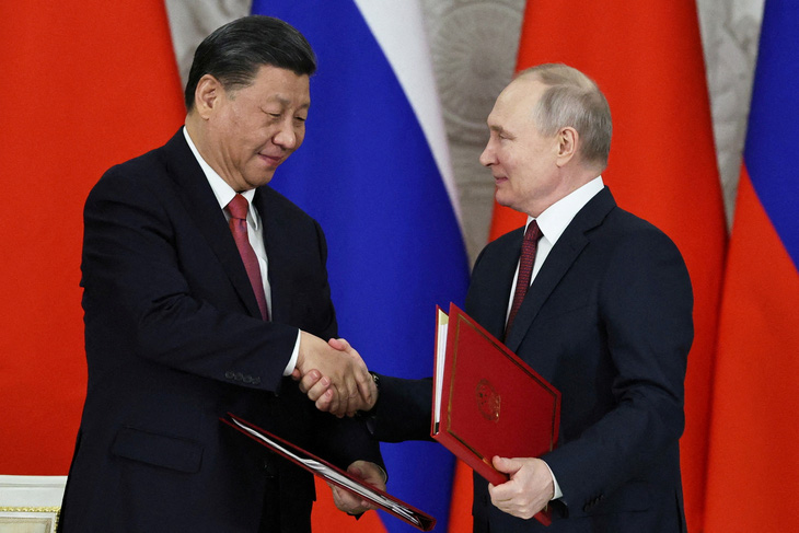 Trung Quốc kêu gọi nỗ lực ngoại giao sau khi Nga tuyên bố đặt vũ khí hạt nhân ở Belarus - Ảnh 1.