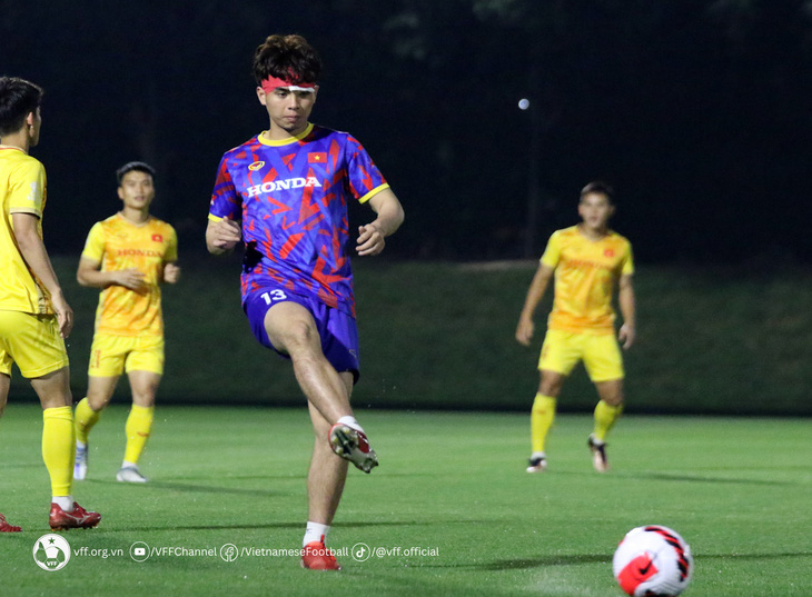 U23 Việt Nam sẵn sàng cho trận gặp U23 Kyrgyzstan - Ảnh 3.