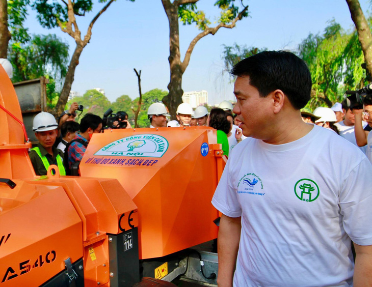Điều tra bổ sung vụ nâng khống giá cây xanh liên quan ông Nguyễn Đức Chung - Ảnh 1.