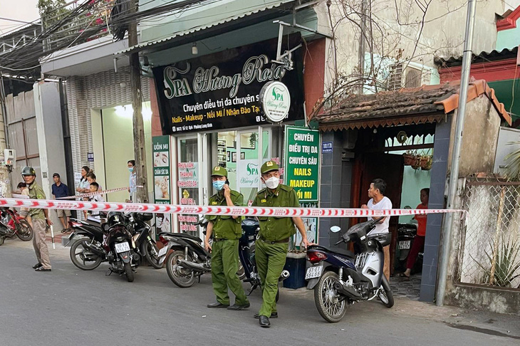 Bắt vợ nghi phạm sát hại chủ tiệm spa ở Đồng Nai - Ảnh 1.