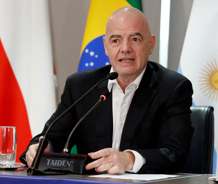 Chủ tịch FIFA Gianni Infantino cho biết Argentina có thể sẽ đăng cai U20 World Cup 2023 - Ảnh: REUTERS