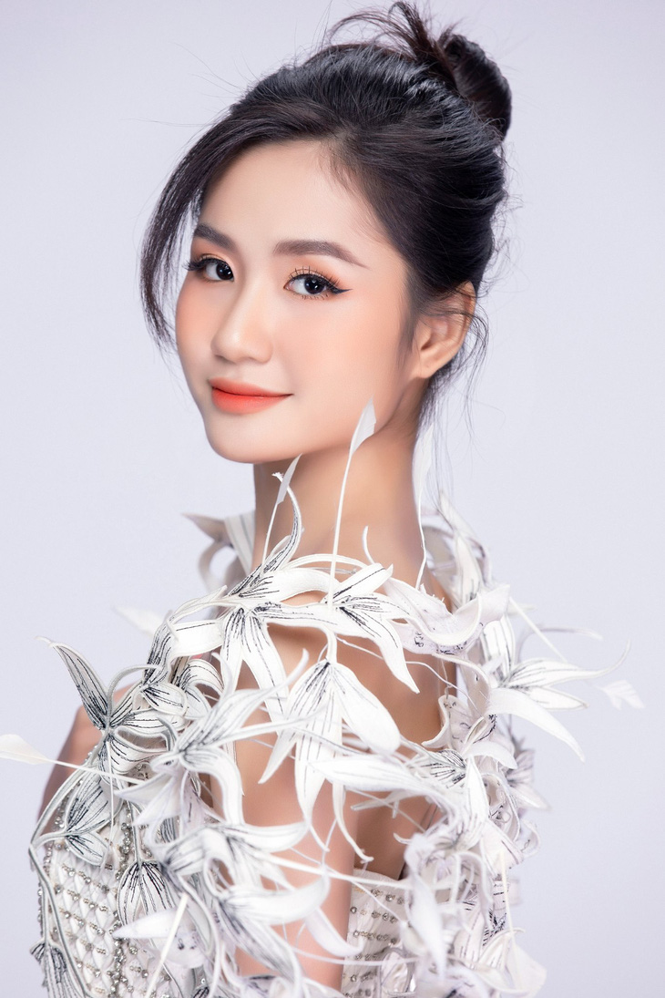 Người đẹp Bến Tre Nguyễn Thanh Hà đăng quang Miss Eco International 2023 - Ảnh 5.