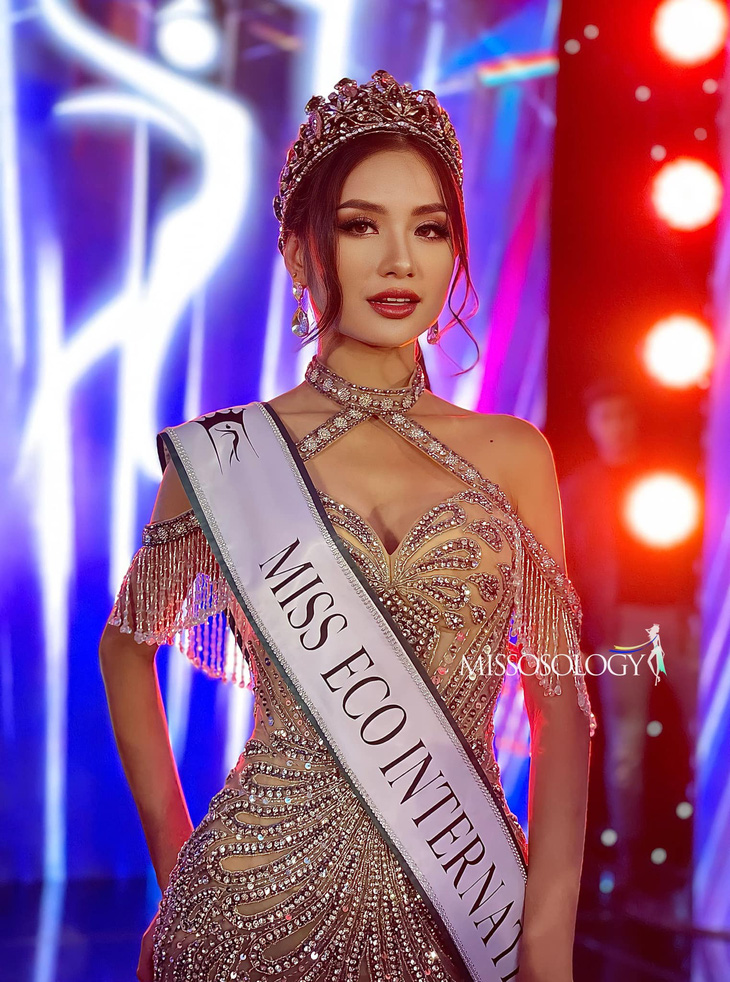 Người đẹp Bến Tre Nguyễn Thanh Hà đăng quang Miss Eco International 2023 - Ảnh 1.