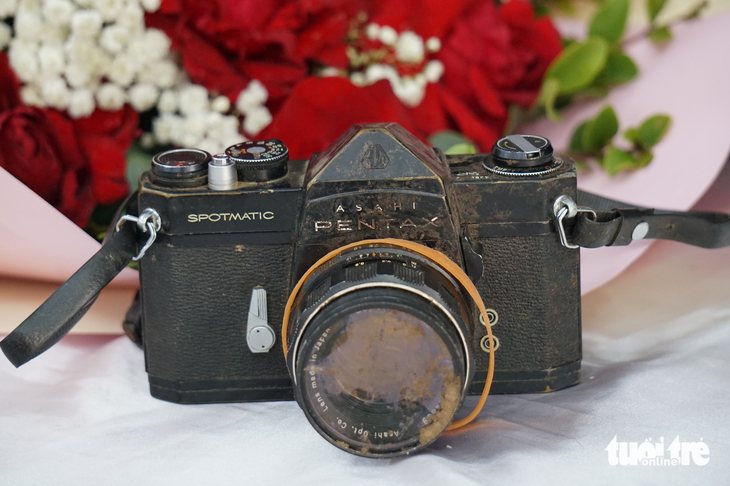 Chiếc máy ảnh hơn 40 năm còn nguyên bụi đất chiến trường Lạng Sơn của nhà báo Takano Isao - Ảnh 3.