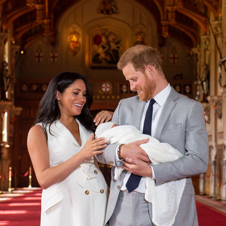 Con của Harry và Meghan sẽ được gọi là hoàng tử và công chúa - Ảnh 1.