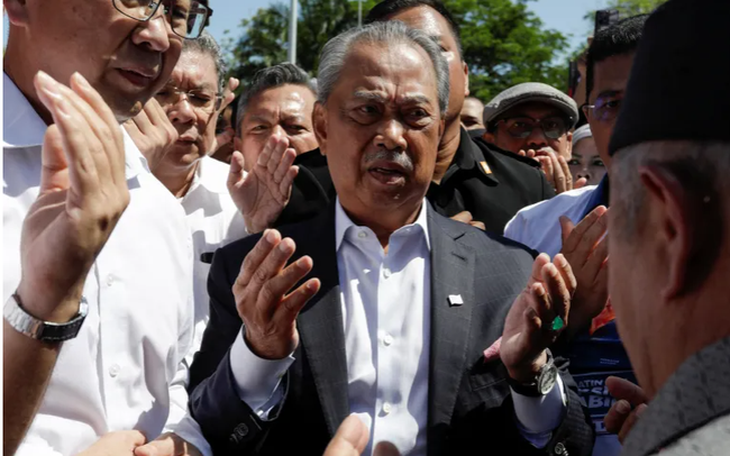 Bị bắt vì tham nhũng, cựu thủ tướng Malaysia khẳng định vô tội - Ảnh 1.