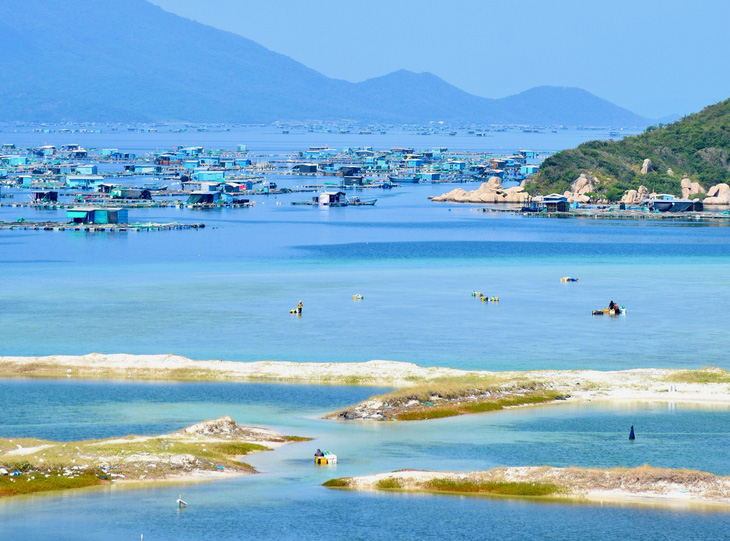 Cung đường ven biển Bắc Khánh Hòa nối những điểm du lịch hoang sơ tuyệt đẹp - Ảnh 10.